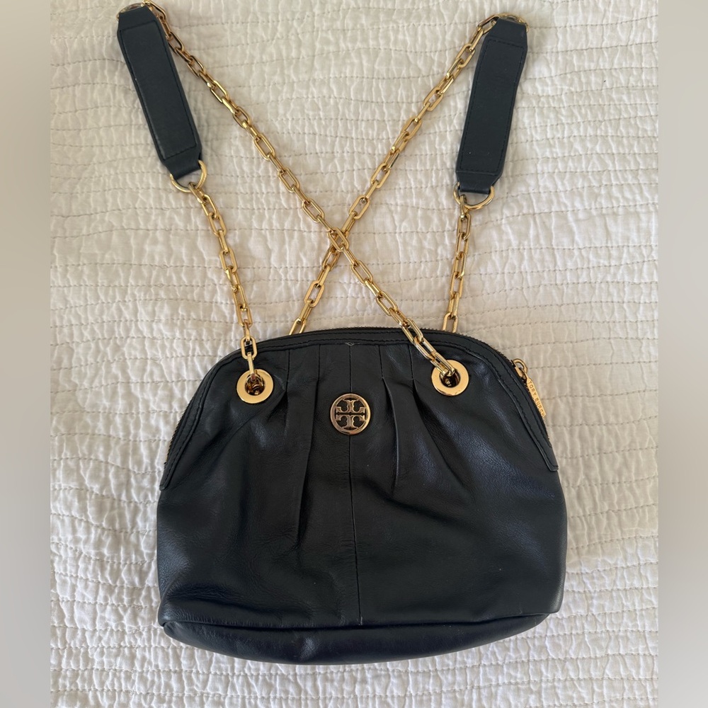 Black Leather Shoulder Bag with Gold Chain